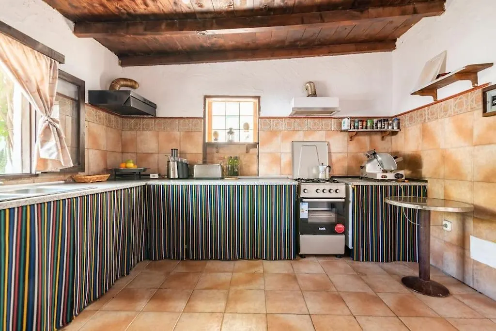 Vakantiehuis Chalet Romantico Stile Canario. Spa&Relax Granadilla De Abona